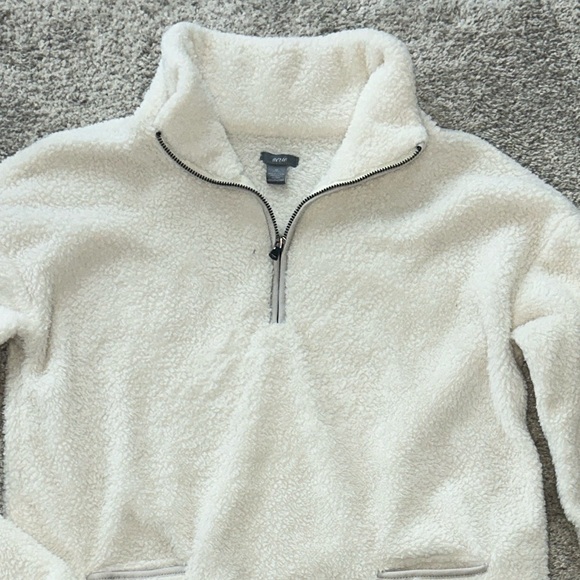 Aerie Cozy Creamy White Fleece Pullover - Picture 2 of 5
